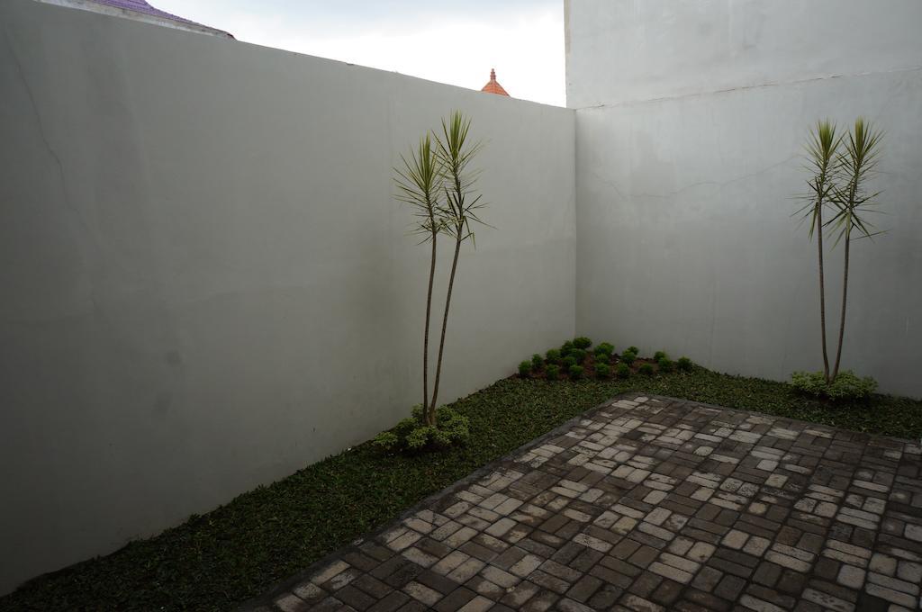 Cemara Homestay Jogja Yogyakarta Exterior photo