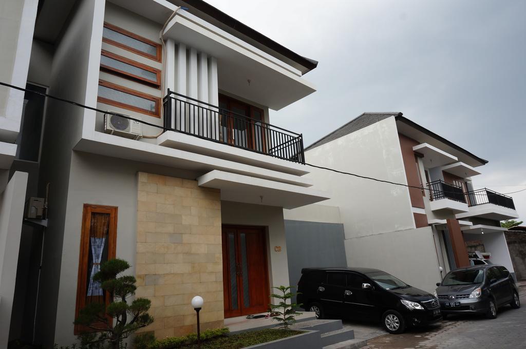 Cemara Homestay Jogja Yogyakarta Exterior photo